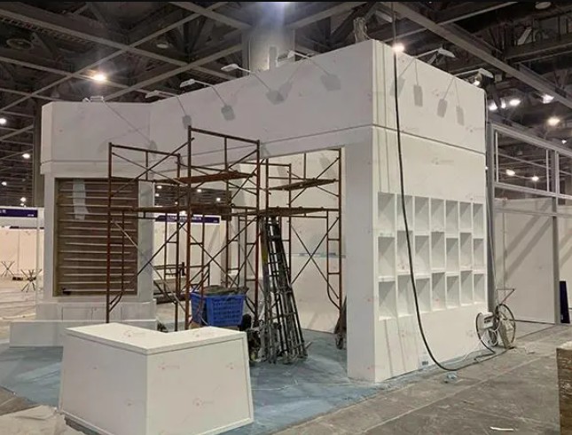 布展搭建要注意藍冠網址哪些問題？